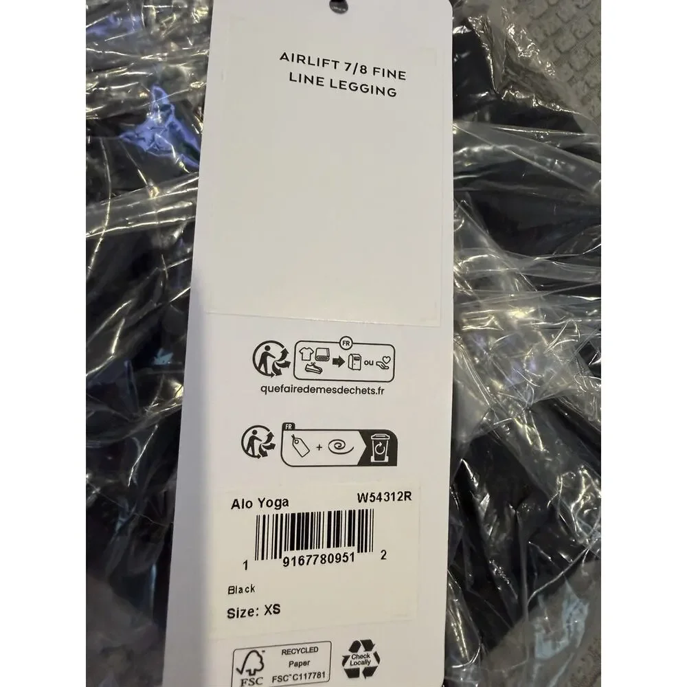 NWT Alo Yoga Airlift 7/8 Fine Line High-Waist Ankle Leggings Black XS